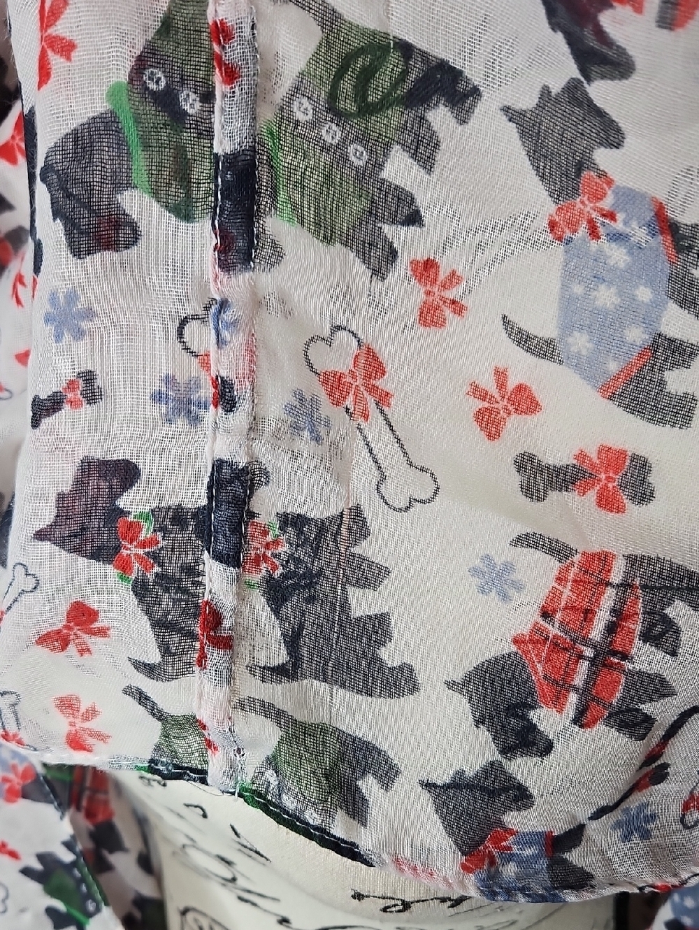 David & Young Scottie Dogs, Bones & Bows Infinity Scarf - Picture 7 of 8